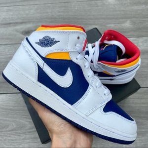 Air Jordan 1 mid New in Box